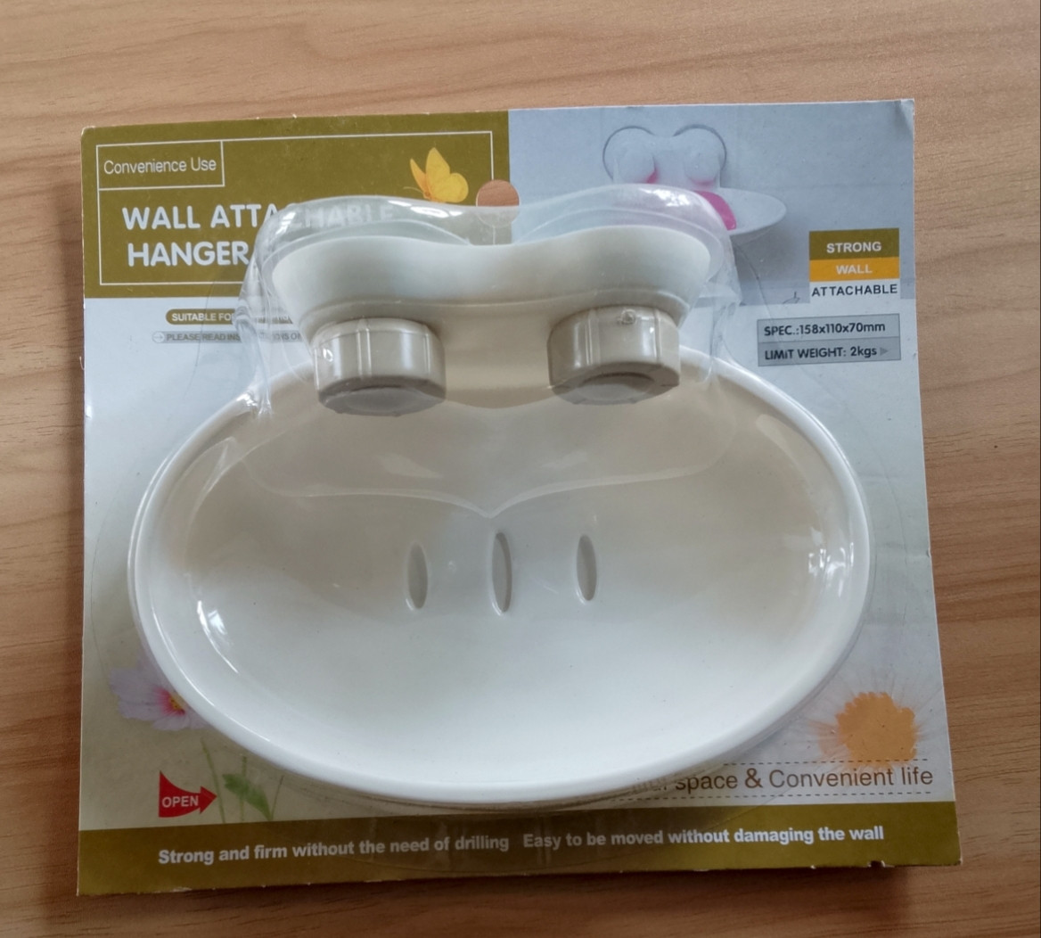 Single wall attachable soap dish