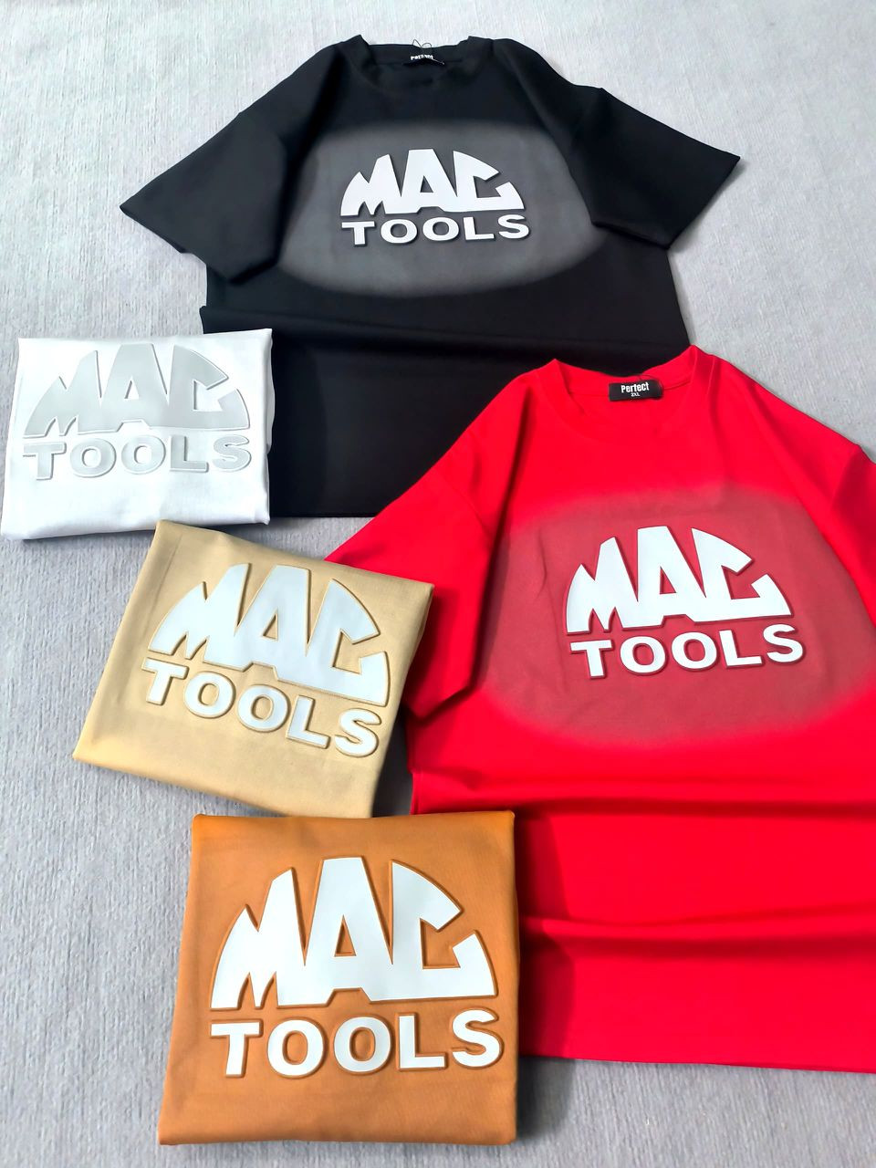 MAC TOOLS" Graphic T-Shirt