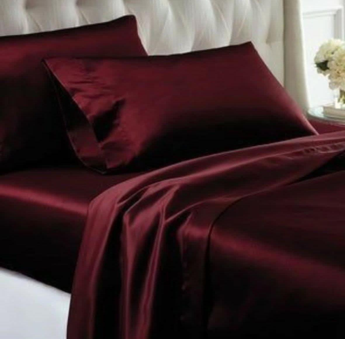 Luxurious Silk/Satin Burgundy Bed Sheet Set